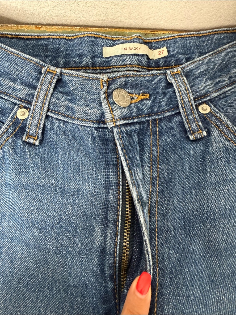 Levi's '94 Baggy Jeans "I'm Never Wrong" Medium Wash 27x31 Vintage Cotton Y2K - Picture 10 of 16